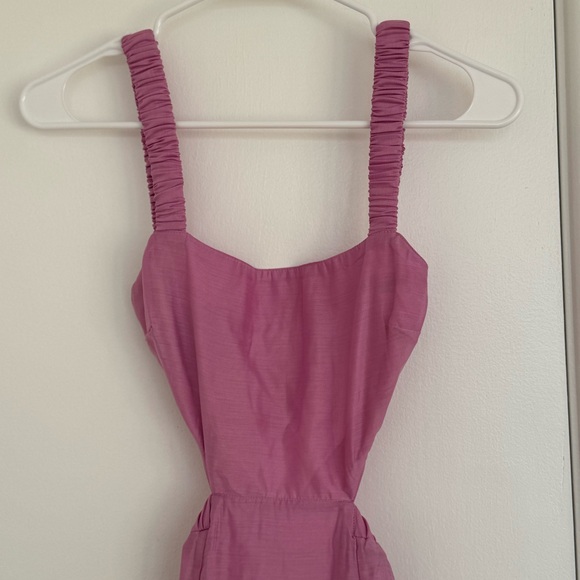 Lovers + Friends Mauve Gathered BOSWORTH MIDI Dress - Picture 5 of 10